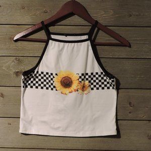 Rue 21|Checkered Sunflower crop top|Black & White